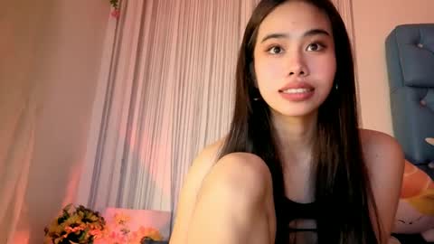 Snapshot of asianbabecandy chatting on February 2025 07:10:01 AM candy online show from February 2025 07:10:01 AM