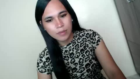 Snapshot of asianblk_barbiedoll chatting on April 2026 10:56:02 PM asianblk_barbiedoll online show from April 2026 10:56:02 PM