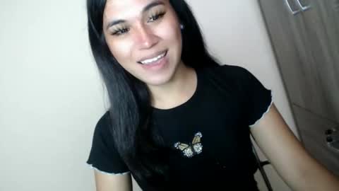 Snapshot of asianblk_barbiedoll chatting on April 2026 02:27:02 AM asianblk_barbiedoll online show from April 2026 02:27:02 AM
