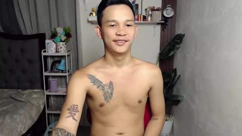 Snapshot of asianboycock14 chatting on April 2026 05:49:01 AM asianboycock14 online show from April 2026 05:49:01 AM