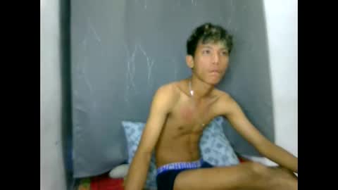 Snapshot of asiancockinsan chatting on September 2025 03:23:02 PM Isan online show from September 2025 03:23:02 PM