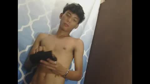 Snapshot of asiancockinsan chatting on April 2026 03:24:01 PM Isan online show from April 2026 03:24:01 PM