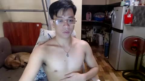 asiandreamboyx online show from February 2025 06:12:01 PM