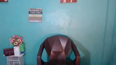 Snapshot of asianhot_celine chatting on December 2024 04:04:01 AM Celine online show from December 2024 04:04:01 AM