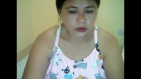 Snapshot of asianmom22 chatting on April 2026 11:36:01 PM asianmom22 online show from April 2026 11:36:01 PM