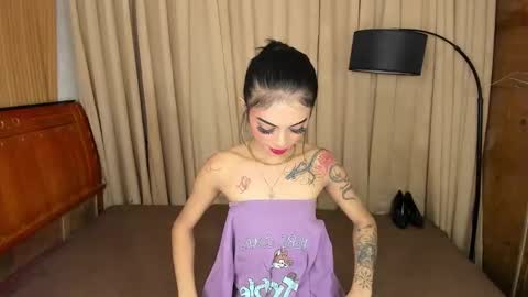 Snapshot of asianprettypetite chatting on March 2025 12:34:01 PM CHESKA online show from March 2025 12:34:01 PM