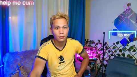 Snapshot of asianprince21 chatting on May 2026 01:56:02 AM Prince online show from May 2026 01:56:02 AM