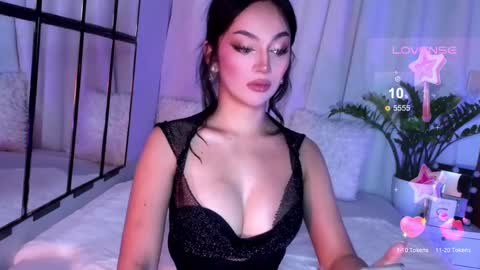 Snapshot of asiansexqueenx chatting on December 2024 07:07:02 PM Miss Nia online show from December 2024 07:07:02 PM