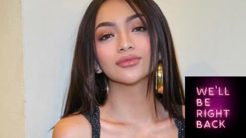 Snapshot of asiansexqueenx chatting on December 2024 06:27:01 PM Miss Nia online show from December 2024 06:27:01 PM