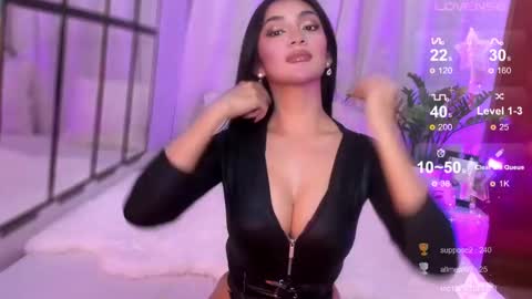 Snapshot of asiansexqueenx chatting on December 2024 09:29:02 PM Miss Nia online show from December 2024 09:29:02 PM