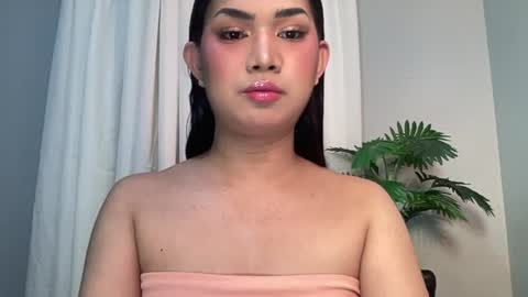 Snapshot of asiansweet_lily chatting on July 2026 12:02:01 AM Lily online show from July 2026 12:02:01 AM