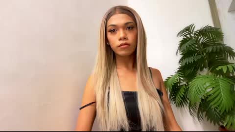 Snapshot of asiantwink828178 chatting on April 2026 02:39:01 AM JM online show from April 2026 02:39:01 AM