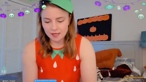 Asiri   pronounced Ah-siri Please no nicknames   3 online show from October 2025 07:55:01 PM