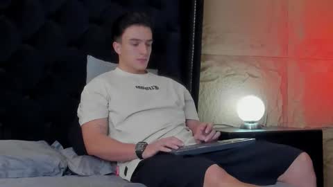 Aslan  online show from April 2026 02:44:02 AM