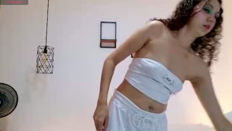 aslysande online show from June 2026 05:27:01 AM