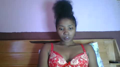 asmiraa online show from February 2026 08:33:02 AM