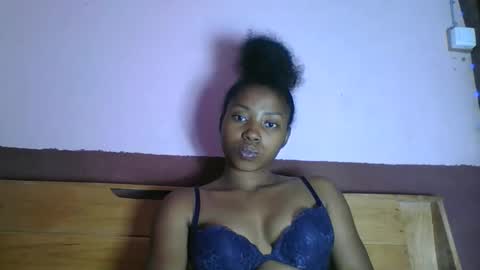 asmiraa online show from February 2026 07:36:02 PM