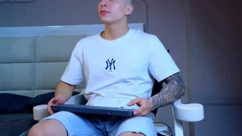 Asmodeo  -   online show from January 2025 12:15:01 AM