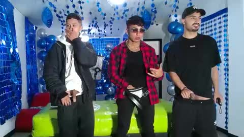 Snapshot of asmodeus7100 chatting on January 2025 12:20:01 AM THOMAS AND DAMIAND online show from January 2025 12:20:01 AM