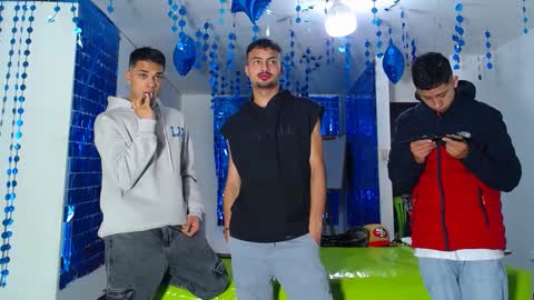 Snapshot of asmodeus7100 chatting on March 2025 12:09:02 AM THOMAS AND DAMIAND online show from March 2025 12:09:02 AM