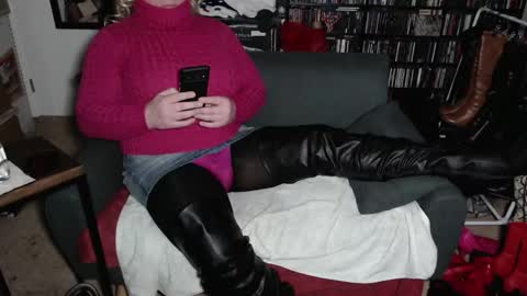 Snapshot of aspen_vale chatting on March 2026 09:26:02 PM Aspen Vale online show from March 2026 09:26:02 PM