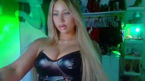 iwantaspen online show from January 2025 02:09:02 AM