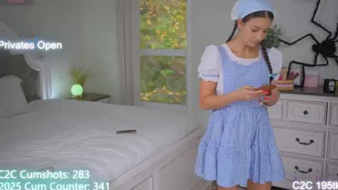 Snapshot of aspenwild chatting on October 2025 03:35:01 PM Aspen Wild online show from October 2025 03:35:01 PM