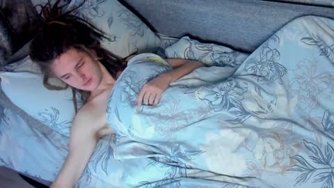 asphalt surfer online show from January 2025 12:50:01 PM