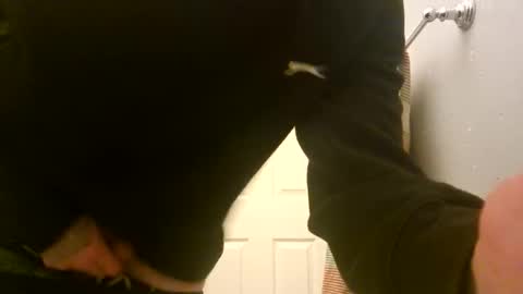 Snapshot of assguyxl chatting on December 2024 05:25:01 PM assguyxl online show from December 2024 05:25:01 PM