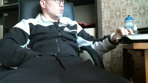 Snapshot of asterion51 chatting on October 2025 04:49:02 PM asterion51 online show from October 2025 04:49:02 PM