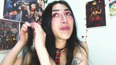 Asterothxznikki online show from December 2024 07:06:02 AM