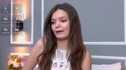 Aster Quinn online show from September 2025 03:49:01 PM