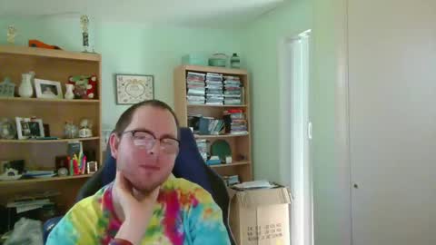 Andrew or Smiley Read the message in bold above the bio design for info on the situation. online show from October 2025 05:54:01 PM