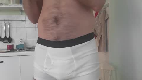 Snapshot of astleitx chatting on October 2025 12:39:02 PM astleitx online show from October 2025 12:39:02 PM