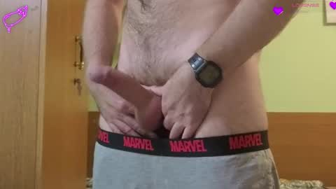 Snapshot of astleitx chatting on April 2026 08:21:01 PM astleitx online show from April 2026 08:21:01 PM