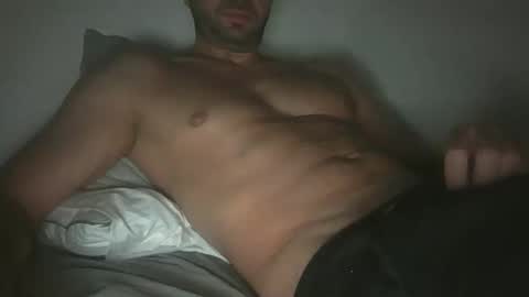 Aston online show from October 2025 05:06:02 AM