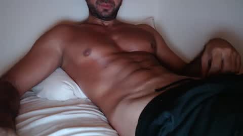 Snapshot of aston0 chatting on March 2026 05:11:02 AM Aston online show from March 2026 05:11:02 AM