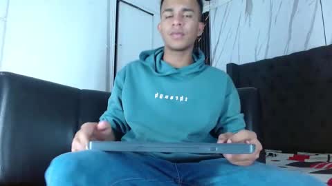 Snapshot of aston_vera chatting on January 2026 04:48:02 AM Aston online show from January 2026 04:48:02 AM