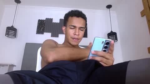 Snapshot of aston_vera chatting on February 2026 06:15:01 PM Aston online show from February 2026 06:15:01 PM