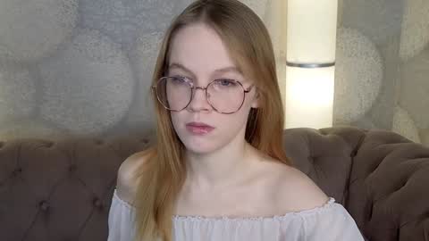 Snapshot of astra_lis chatting on January 2025 11:59:02 AM Astra online show from January 2025 11:59:02 AM