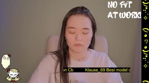 Snapshot of astra_lis chatting on February 2025 11:44:02 AM Astra online show from February 2025 11:44:02 AM