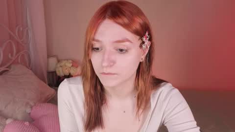 Snapshot of astra_lis chatting on October 2025 01:34:02 PM Astra online show from October 2025 01:34:02 PM