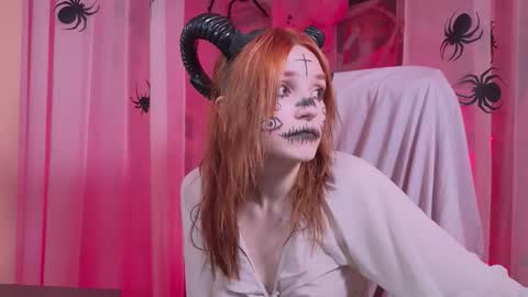 Snapshot of astra_lis chatting on October 2025 12:28:02 PM Astra online show from October 2025 12:28:02 PM