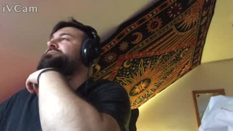 Snapshot of astraboo chatting on April 2026 05:17:02 PM astraboo online show from April 2026 05:17:02 PM