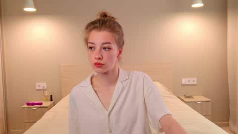 Snapshot of astramist chatting on May 2026 03:17:01 PM astramist online show from May 2026 03:17:01 PM