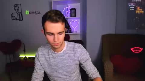 astren online show from November 2025 01:34:01 PM