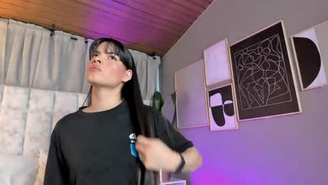 astrid_velle online show from June 2026 12:38:01 AM