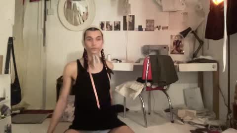 Astro Doll online show from December 2024 08:14:02 PM