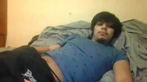 Snapshot of astroluis22mi chatting on April 2026 04:09:02 AM astroluis22mi online show from April 2026 04:09:02 AM