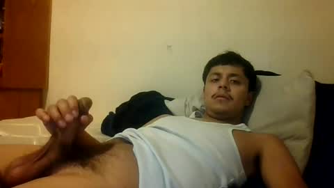 astroluis22mi online show from August 2026 04:50:02 AM